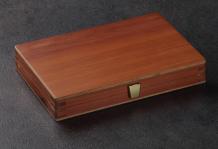 Backgammon reiscassette, Cederhout