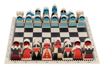 Chess set for kids - Petit Collage